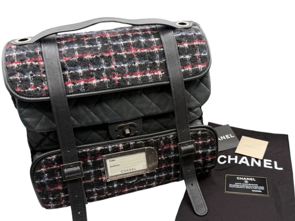 Chanel Fall 2010 Runway Trek Pack 3-in-1 Tweed Backpack – Multicolor Plaid